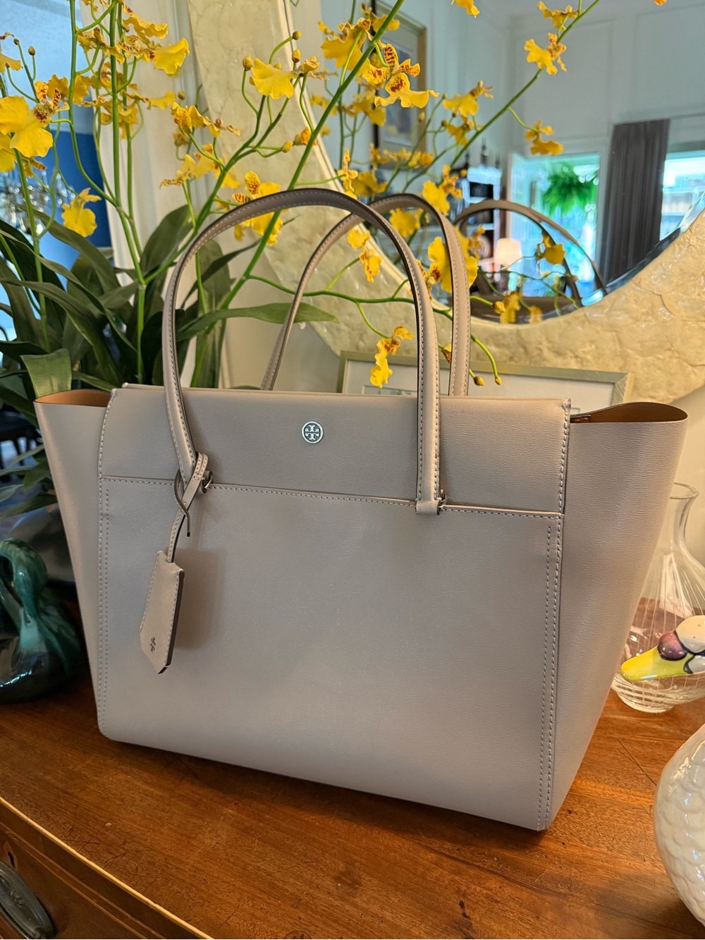Tory Burch Leather Robinson Tote in Gray Heron-14.6”x 11”x 5.9” Like new